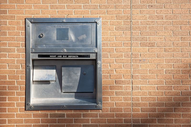 bmo night deposit box