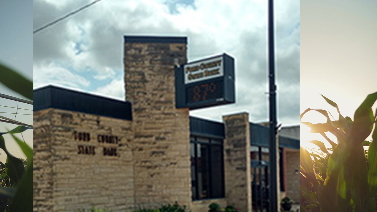 Front view of Ford County State Bank